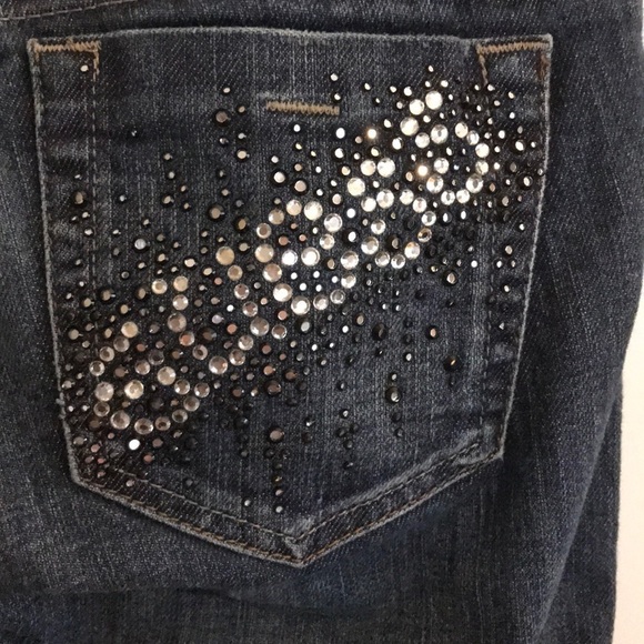 Guess Jeans - Picture 5 of 6